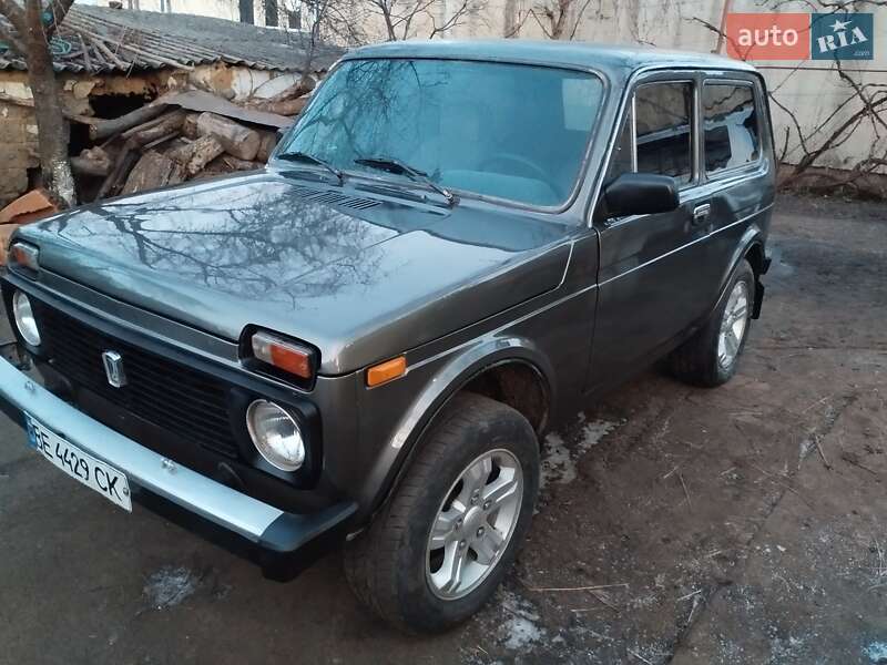 Внедорожник / Кроссовер ВАЗ / Lada 2121 Нива 1994 в Ананьеве