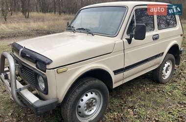 Позашляховик / Кросовер ВАЗ / Lada 2121 Нива 1984 в Петропавлівці