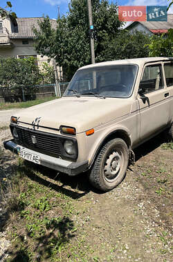 Позашляховик / Кросовер ВАЗ / Lada 2121 Нива 1981 в Борщеві