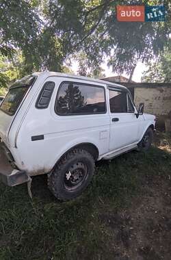 Внедорожник / Кроссовер ВАЗ / Lada 2121 Нива 1988 в Шостке