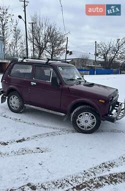 Внедорожник / Кроссовер ВАЗ / Lada 2121 Нива 1990 в Ямполе