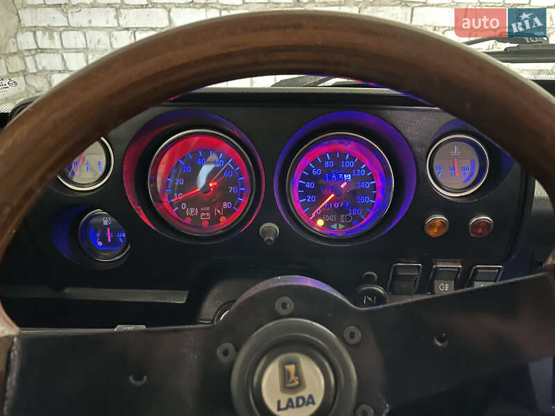 Позашляховик / Кросовер ВАЗ / Lada 2121 Нива 1988 в Запоріжжі