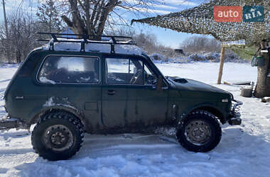 Внедорожник / Кроссовер ВАЗ / Lada 2121 Нива 1981 в Изюме