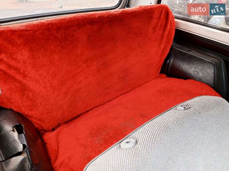 Позашляховик / Кросовер ВАЗ / Lada 2121 Нива 1985 в Городищеві фото 9 Позашляховик / Кросовер ВАЗ / Lada 2121 Нива 1985 в Городищеві