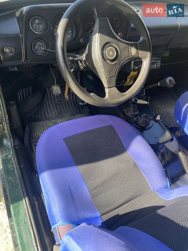 Внедорожник / Кроссовер ВАЗ / Lada 2121 Нива 1983 в Львове фото 11 Внедорожник / Кроссовер ВАЗ / Lada 2121 Нива 1983 в Львове