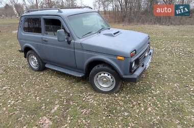 Позашляховик / Кросовер ВАЗ 2121 Нива 1982 в 