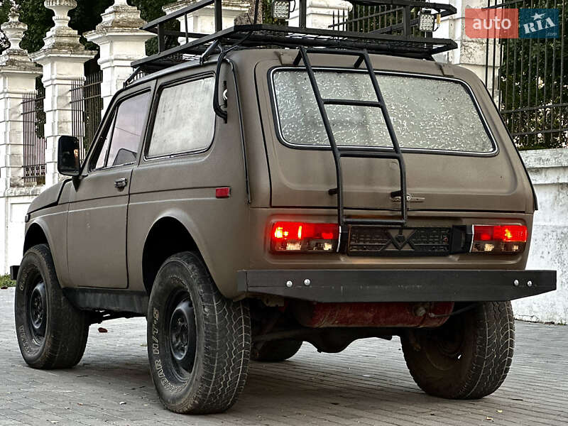 Позашляховик / Кросовер ВАЗ / Lada 2121 Нива 1986 в Тернополі