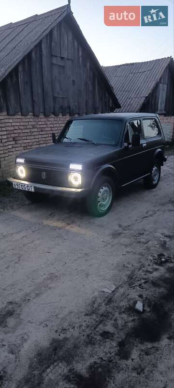 Позашляховик / Кросовер ВАЗ / Lada 2121 Нива 1980 в Новосілках