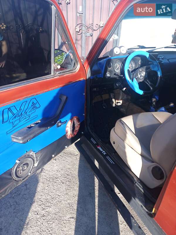 Позашляховик / Кросовер ВАЗ / Lada 2121 Нива 1982 в Краснограді