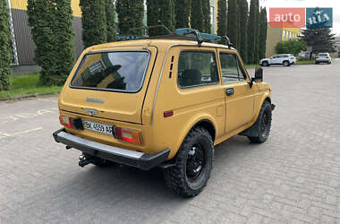 Позашляховик / Кросовер ВАЗ 2121 Нива 1984 в 