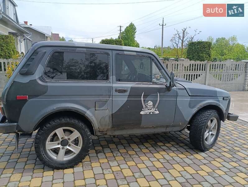 Позашляховик / Кросовер ВАЗ / Lada 2121 Нива 1990 в Снятині