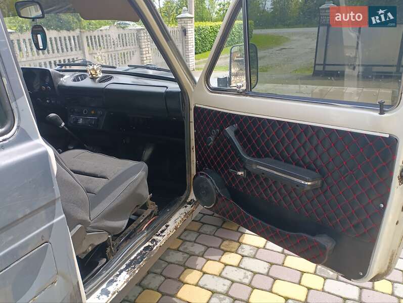 Позашляховик / Кросовер ВАЗ / Lada 2121 Нива 1990 в Снятині