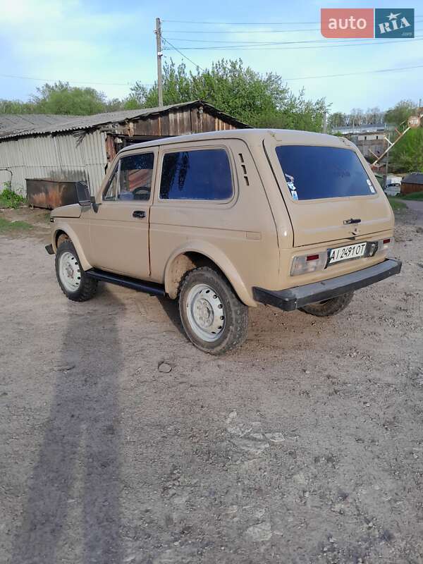 Внедорожник / Кроссовер ВАЗ / Lada 2121 Нива 1989 в Чернигове