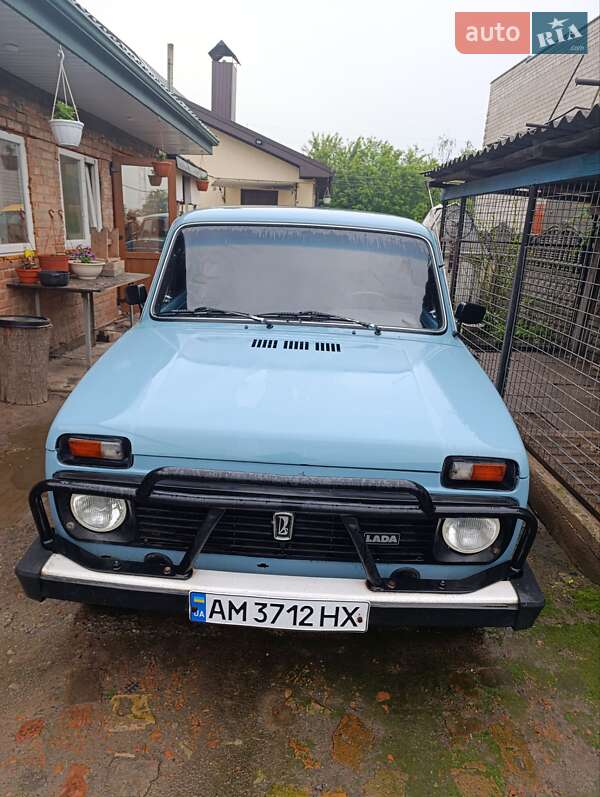 Позашляховик / Кросовер ВАЗ / Lada 2121 Нива 1992 в Бердичеві фото 4 Позашляховик / Кросовер ВАЗ / Lada 2121 Нива 1992 в Бердичеві