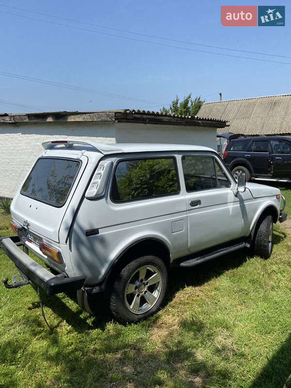 Внедорожник / Кроссовер ВАЗ / Lada 2121 Нива 1993 в Прилуках