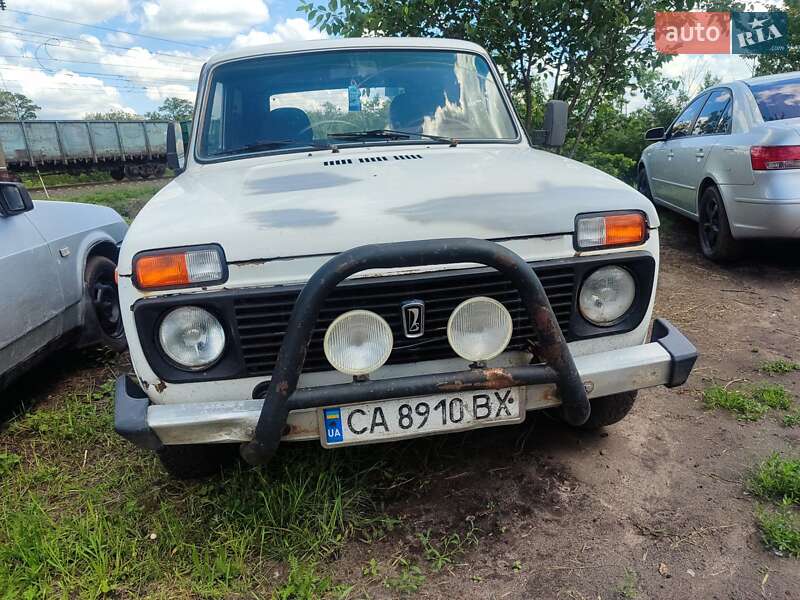 Внедорожник / Кроссовер ВАЗ 2121 Нива 1982 в 