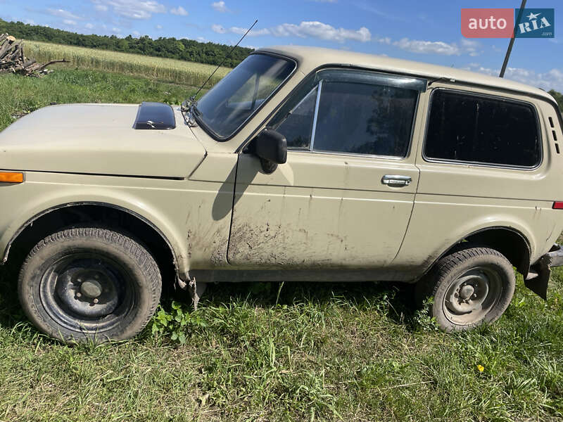 Позашляховик / Кросовер ВАЗ / Lada 2121 Нива 1989 в Тернополі