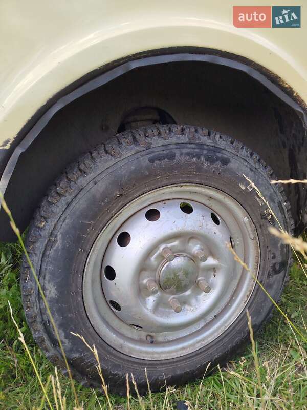 Внедорожник / Кроссовер ВАЗ / Lada 2121 Нива 1986 в Сумах