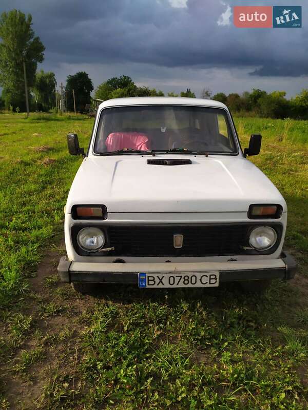 Внедорожник / Кроссовер ВАЗ / Lada 2121 Нива 1991 в Славуте фото 8 Внедорожник / Кроссовер ВАЗ / Lada 2121 Нива 1991 в Славуте