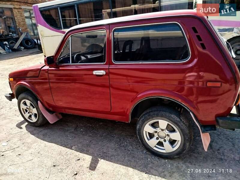 Позашляховик / Кросовер ВАЗ / Lada 2121 Нива 1992 в Львові