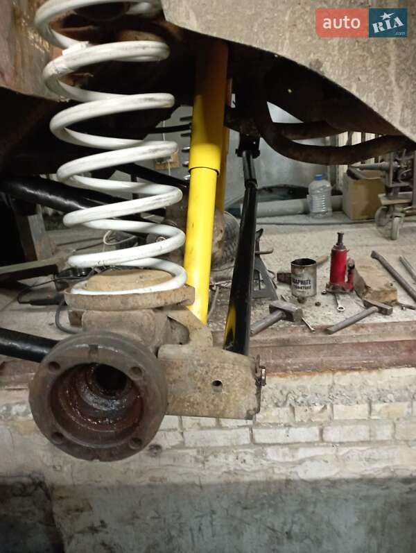 Внедорожник / Кроссовер ВАЗ / Lada 2121 Нива 1982 в Радомышле