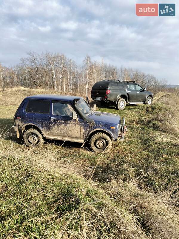 Внедорожник / Кроссовер ВАЗ / Lada 2121 Нива 1988 в Киеве