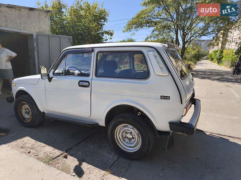 Внедорожник / Кроссовер ВАЗ / Lada 2121 Нива 1986 в Килии