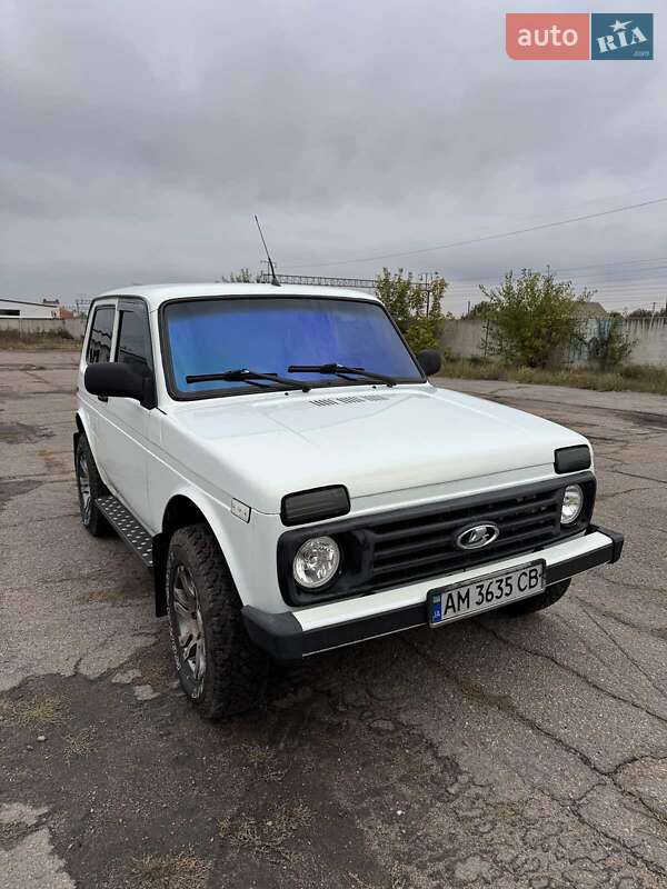 ВАЗ / Lada 2121 Нива 1989