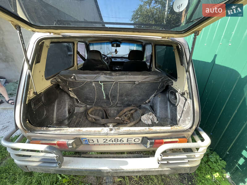 Позашляховик / Кросовер ВАЗ / Lada 2121 Нива 1990 в Полтаві