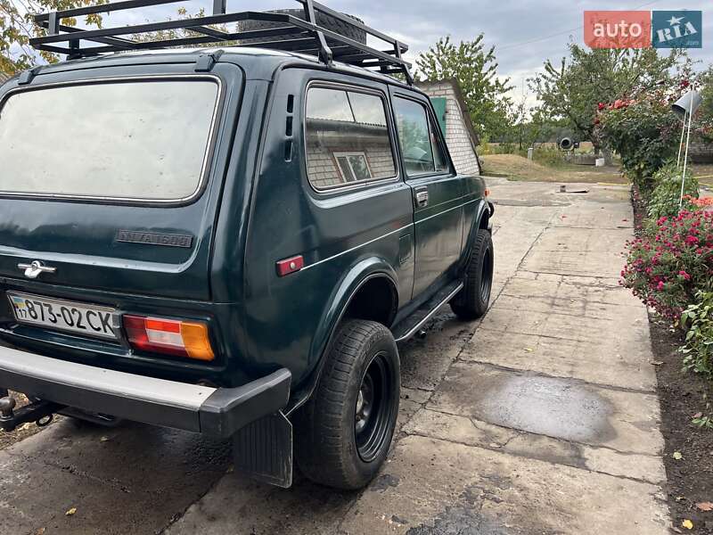 Позашляховик / Кросовер ВАЗ / Lada 2121 Нива 1986 в Кременчуці