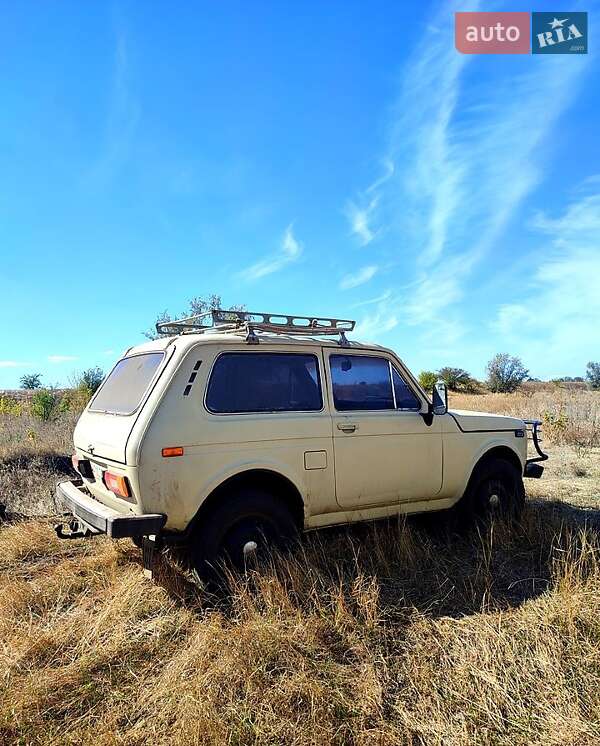 Позашляховик / Кросовер ВАЗ / Lada 2121 Нива 1986 в Роздільній