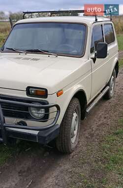 Внедорожник / Кроссовер ВАЗ 2121 Нива 1983 в Беляевке