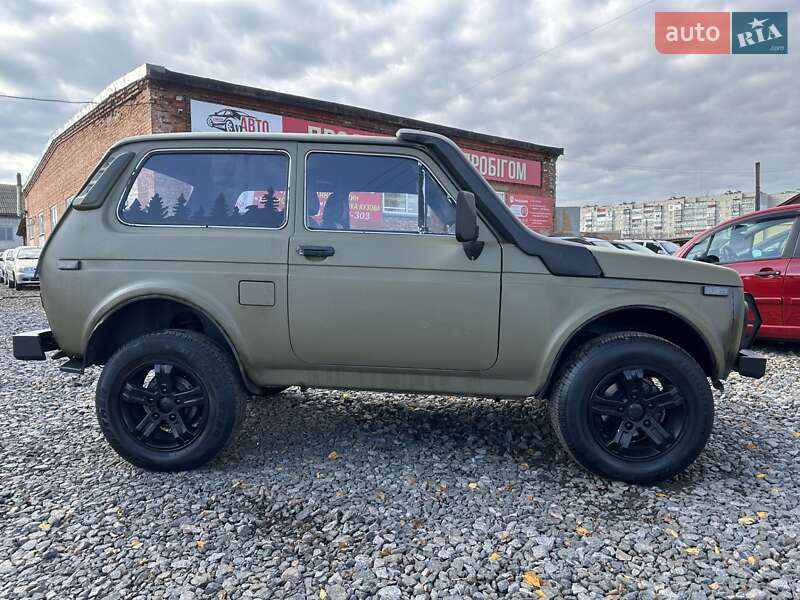 Внедорожник / Кроссовер ВАЗ / Lada 2121 Нива 1982 в Смеле фото 7 Внедорожник / Кроссовер ВАЗ / Lada 2121 Нива 1982 в Смеле