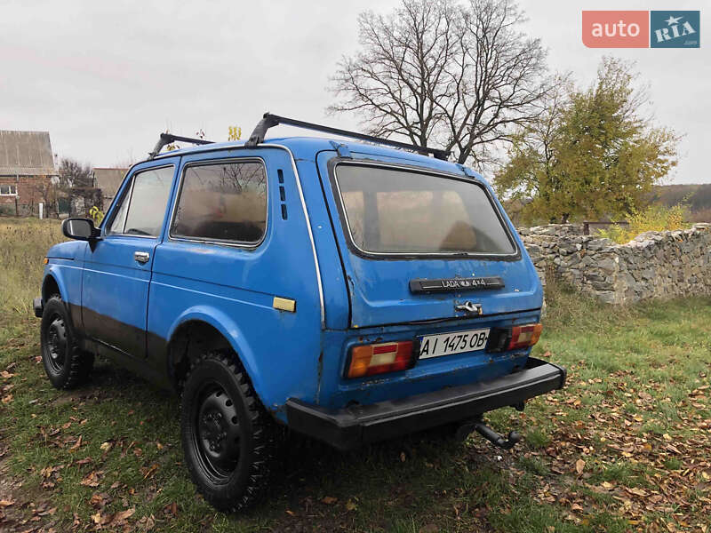 Внедорожник / Кроссовер ВАЗ / Lada 2121 Нива 1981 в Тараще фото 4 Внедорожник / Кроссовер ВАЗ / Lada 2121 Нива 1981 в Тараще