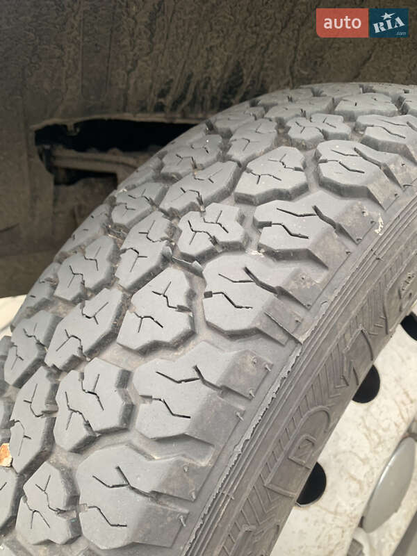 Внедорожник / Кроссовер ВАЗ / Lada 2121 Нива 1988 в Черкассах фото 13 Внедорожник / Кроссовер ВАЗ / Lada 2121 Нива 1988 в Черкассах