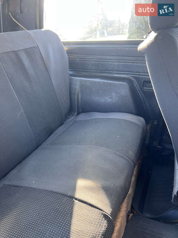 Внедорожник / Кроссовер ВАЗ / Lada 2121 Нива 1992 в Врадиевке фото 6 Внедорожник / Кроссовер ВАЗ / Lada 2121 Нива 1992 в Врадиевке