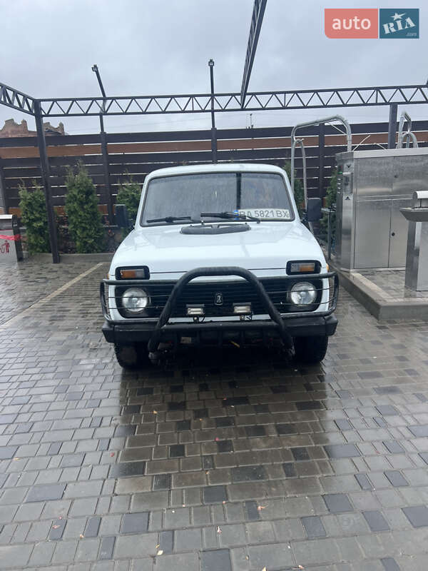 Внедорожник / Кроссовер ВАЗ / Lada 2121 Нива 1988 в Новоукраинке