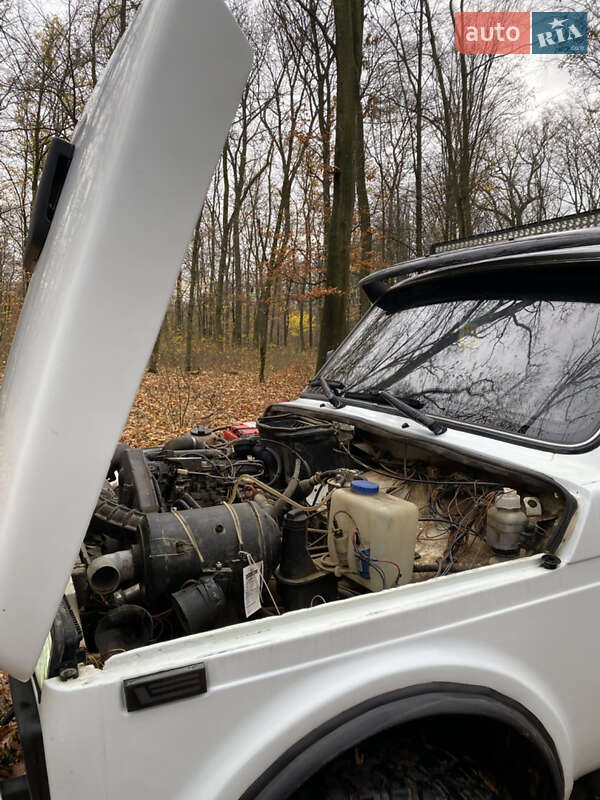 Позашляховик / Кросовер ВАЗ / Lada 2121 Нива 1987 в Чернівцях фото 6 Позашляховик / Кросовер ВАЗ / Lada 2121 Нива 1987 в Чернівцях