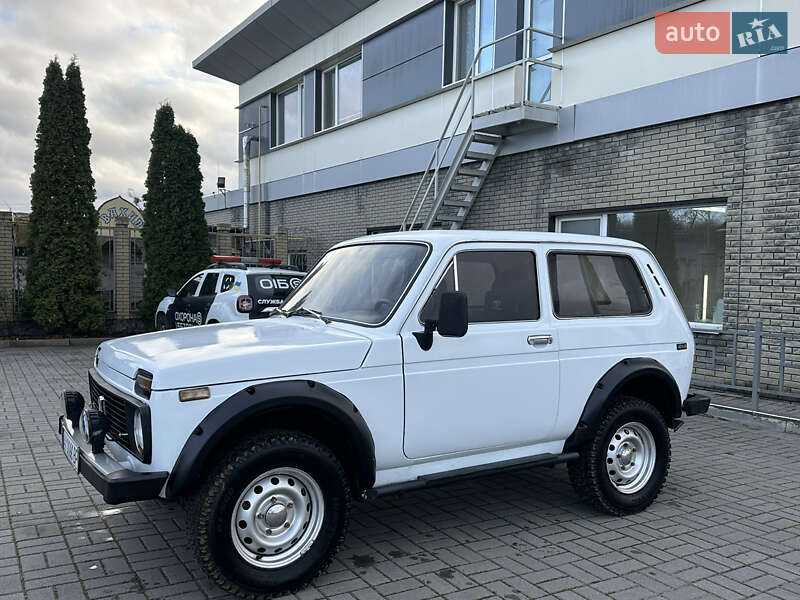 Внедорожник / Кроссовер ВАЗ / Lada 2121 Нива 1988 в Харькове
