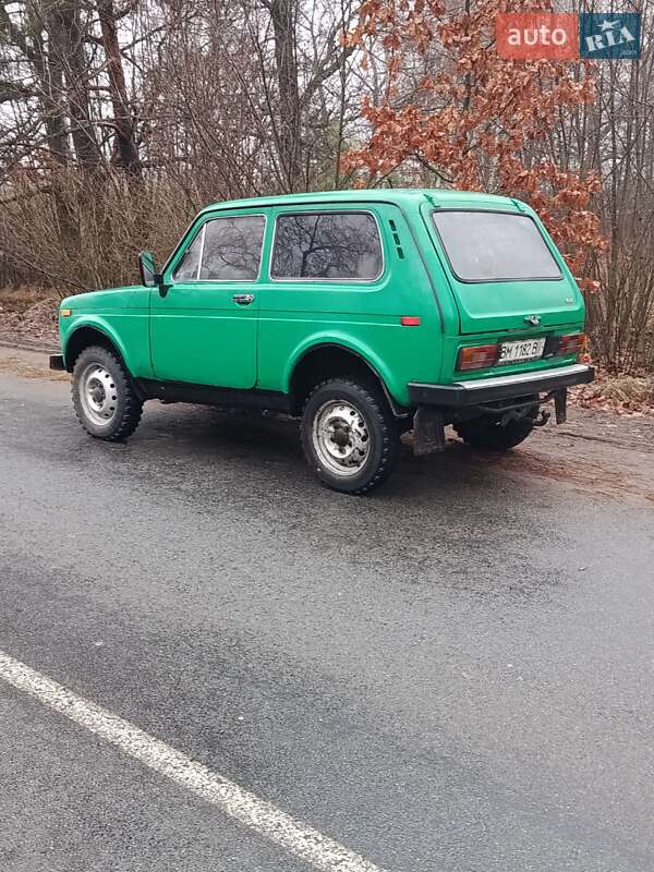 Позашляховик / Кросовер ВАЗ / Lada 2121 Нива 1983 в Шостці