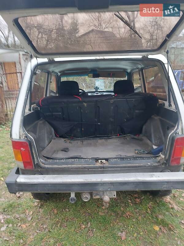 Позашляховик / Кросовер ВАЗ / Lada 2121 Нива 1992 в Житомирі