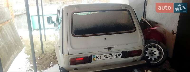 Позашляховик / Кросовер ВАЗ / Lada 2121 Нива 1992 в Пирятині