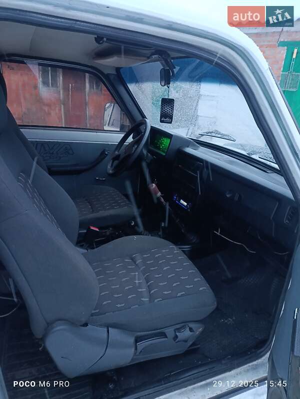 Внедорожник / Кроссовер ВАЗ / Lada 2121 Нива 1989 в Богодухове фото 6 Внедорожник / Кроссовер ВАЗ / Lada 2121 Нива 1989 в Богодухове