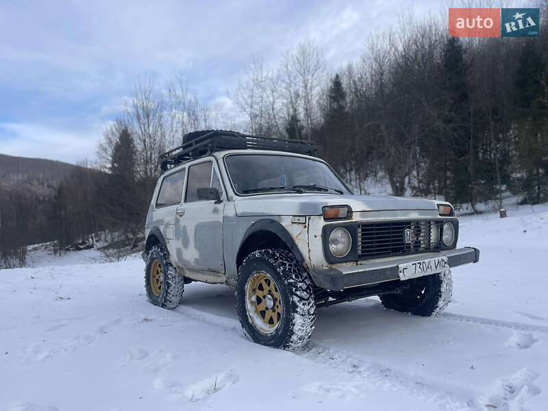Внедорожник / Кроссовер ВАЗ / Lada 2121 Нива 1987 в Косове фото 3 Внедорожник / Кроссовер ВАЗ / Lada 2121 Нива 1987 в Косове
