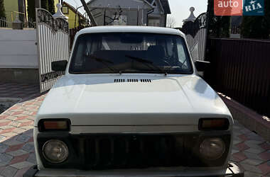 Позашляховик / Кросовер ВАЗ 2121 Нива 1990 в Чернівцях