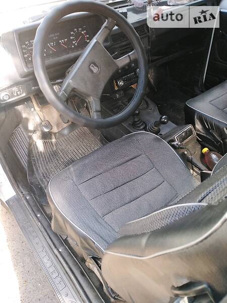 Хэтчбек ВАЗ / Lada 21213 Niva 1996 в Николаеве