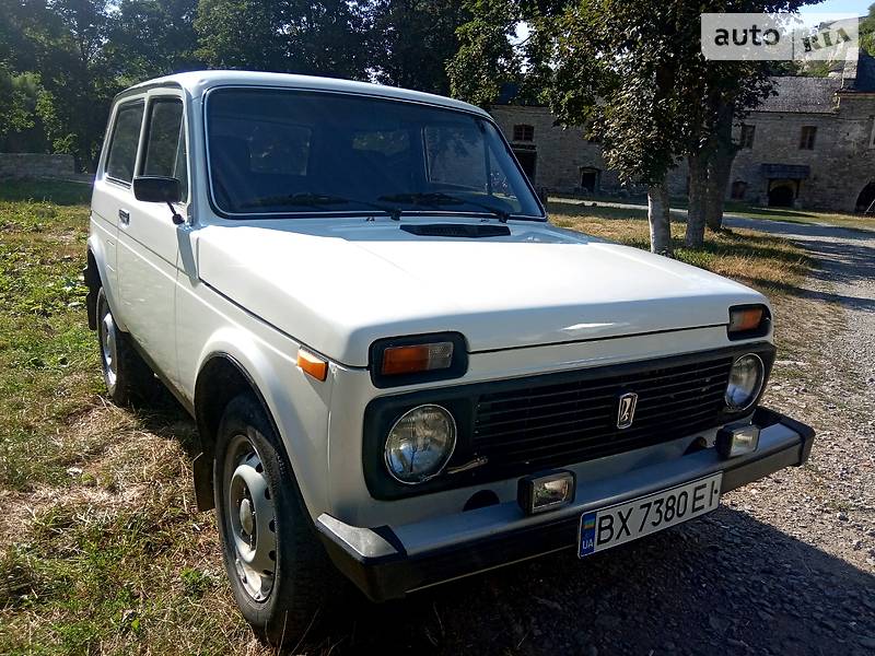 Внедорожник / Кроссовер ВАЗ / Lada 21213 Niva 1996 в Каменец-Подольском