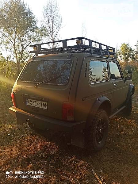 Внедорожник / Кроссовер ВАЗ / Lada 21213 Niva 2003 в Харькове