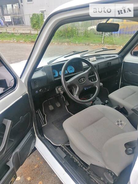 Внедорожник / Кроссовер ВАЗ / Lada 21213 Niva 1996 в Полтаве