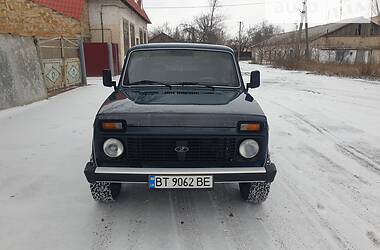 Универсал ВАЗ / Lada 21213 Niva 2000 в Херсоне